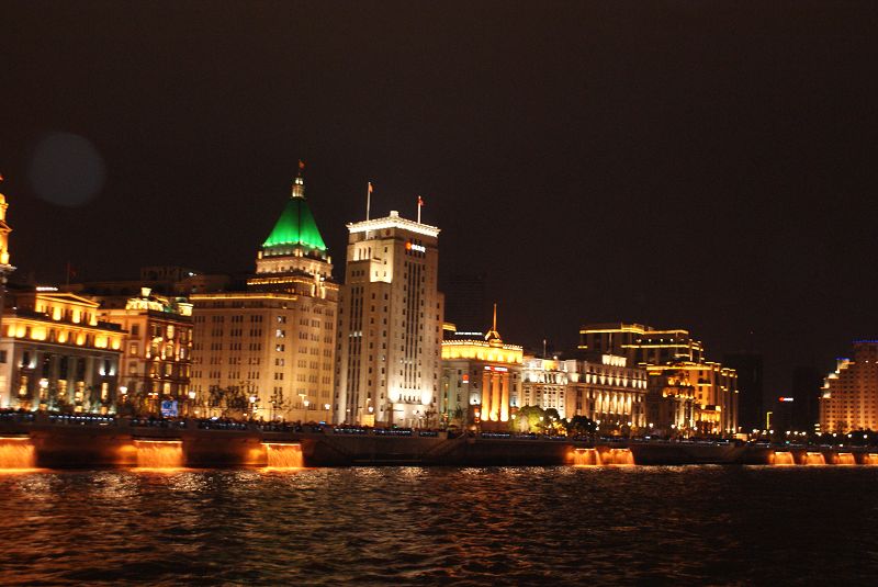 美丽的黄浦江夜景